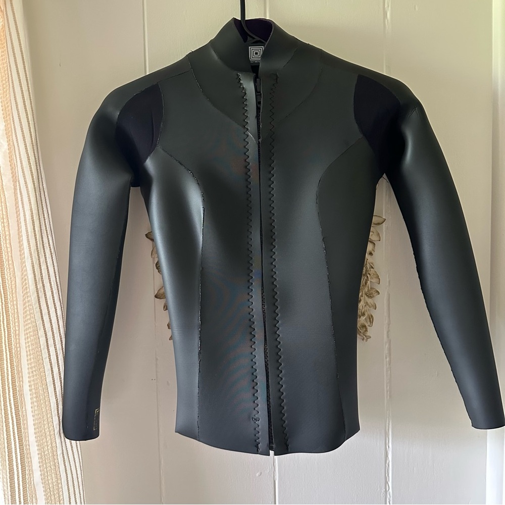 July wetsuit jacket
